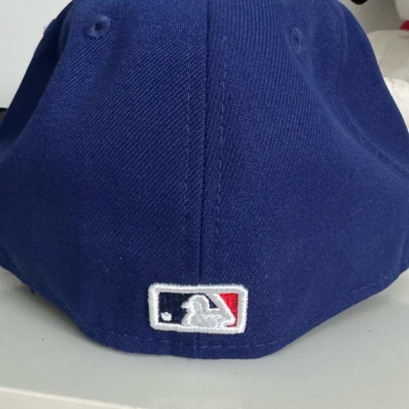 LA Dodgers New Era fitted hat - Picture 3 of 3
